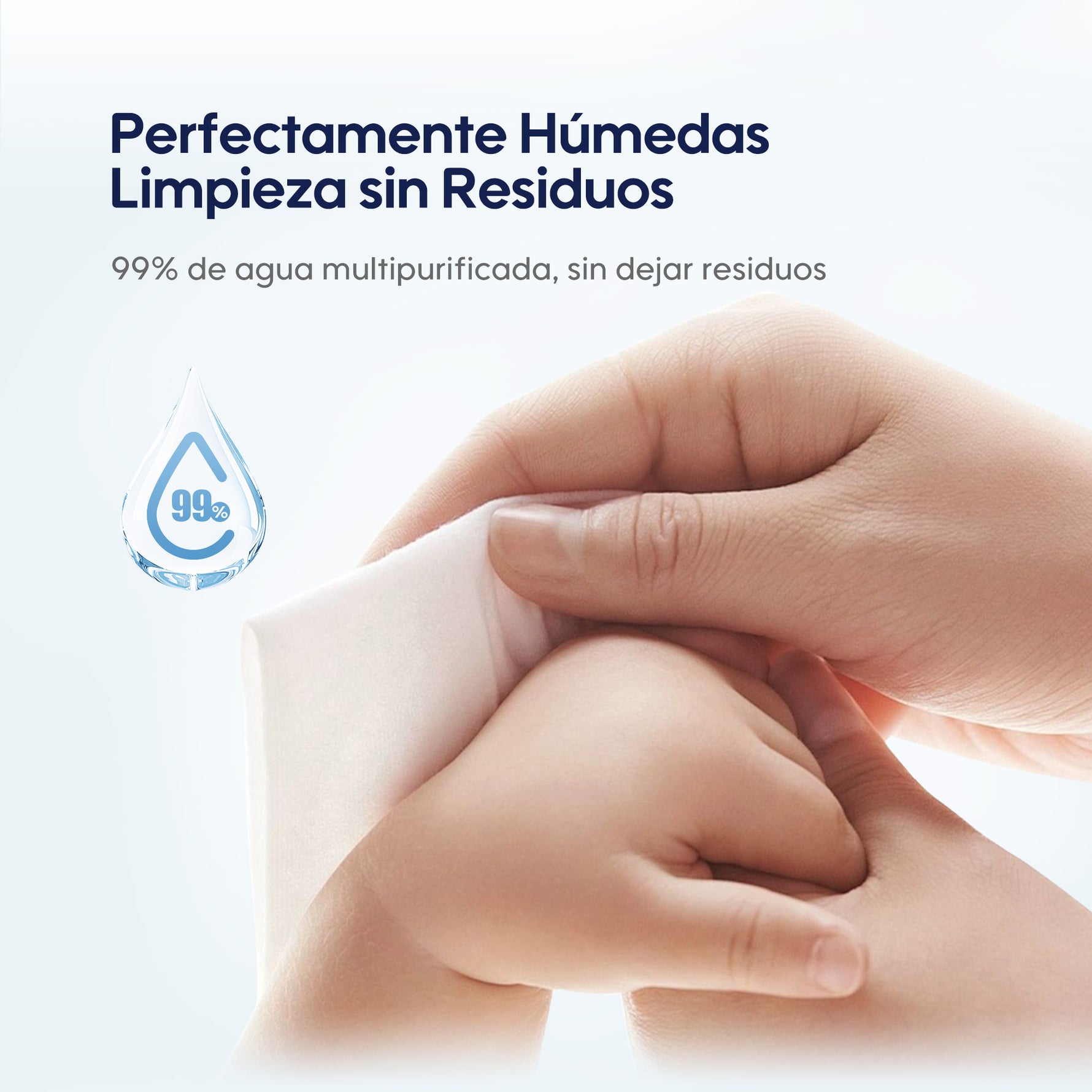 Toallitas portátiles Gentle Soft usadas durante un paseo al aire libre. Fáciles de llevar y ideales para limpieza rápida de manos y cara del bebé.